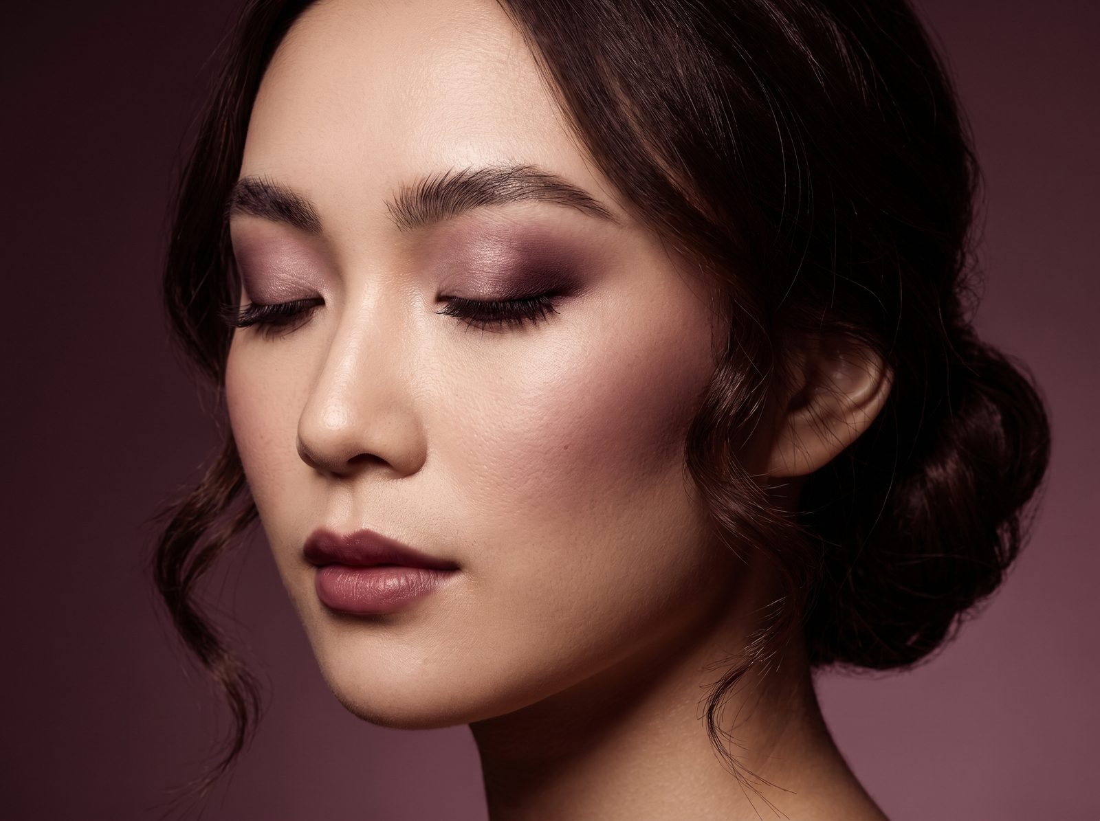 Julievce Makeup & Hairstyles portfolio work 8
